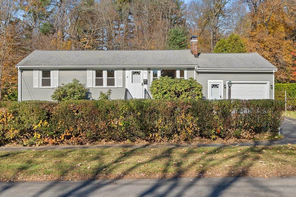 17 Hillsdale Rd - Photo 1