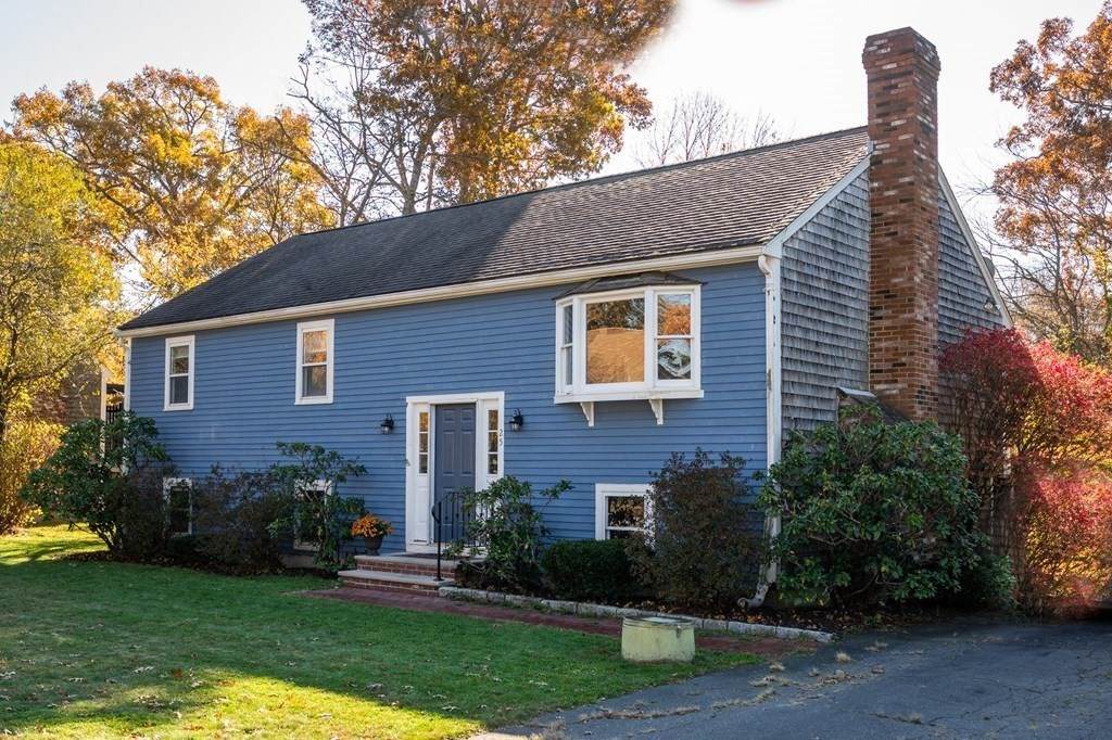 25 Calypso Ln - Photo 1