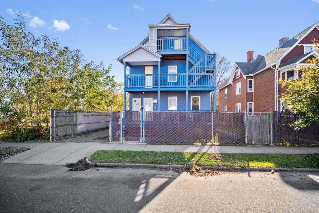 147 Cedar St - Photo 1