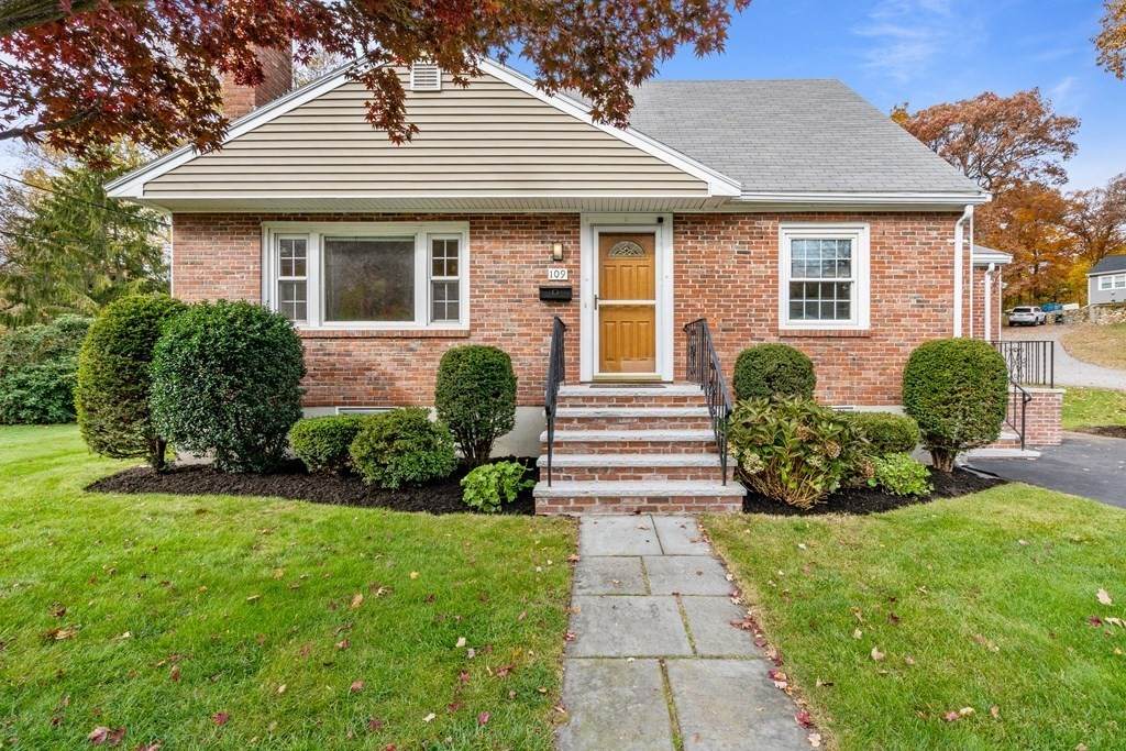 109 Butler Ave - Photo 1