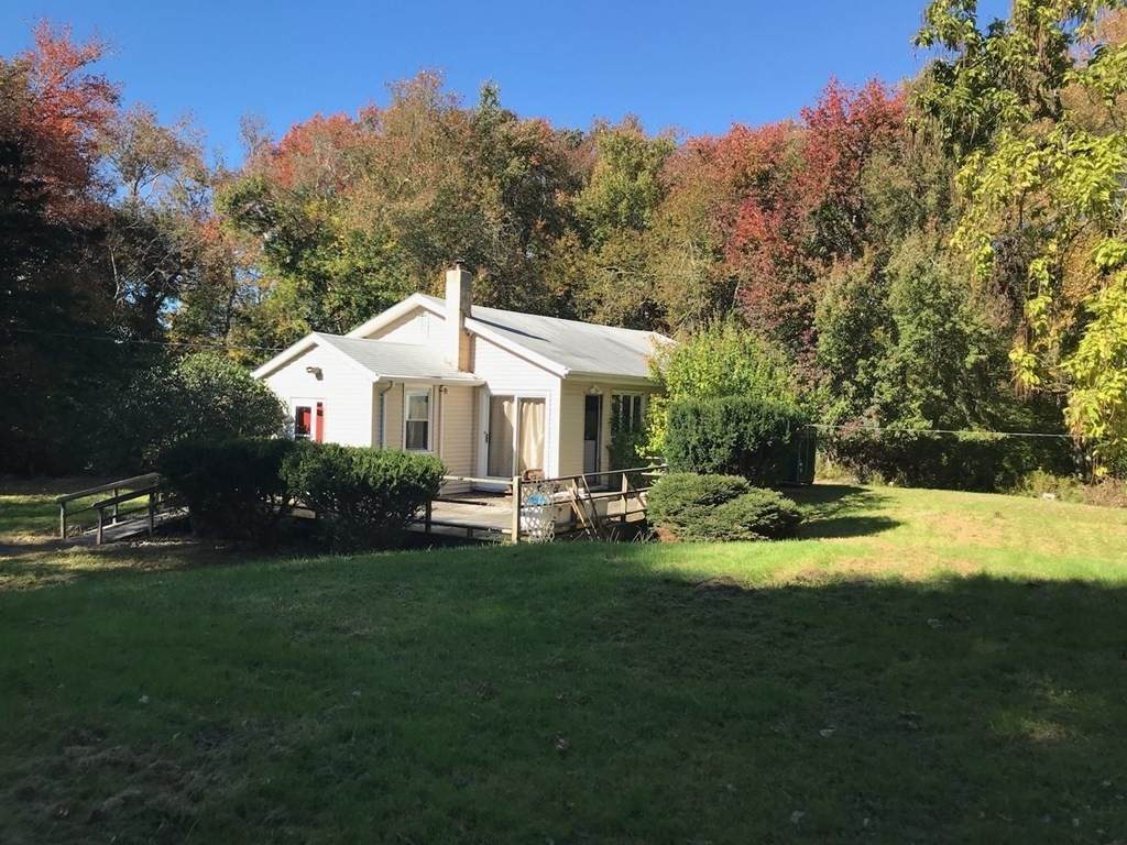 1056 Main Road - Photo 1