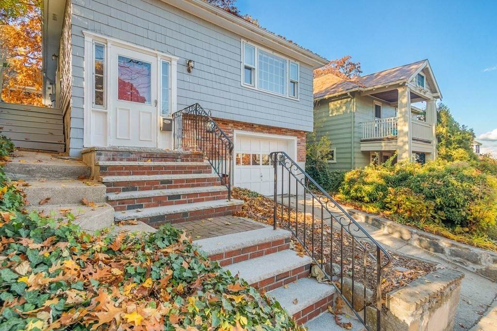 91 Newburg - Photo 1