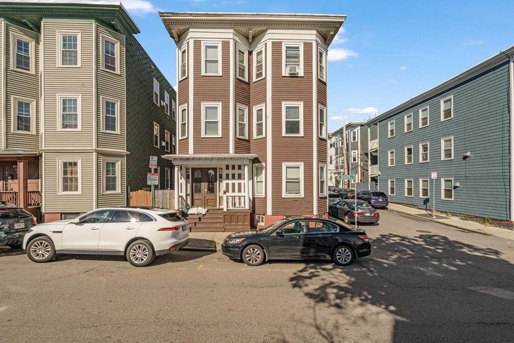 460 East 8th Street - Photo 1