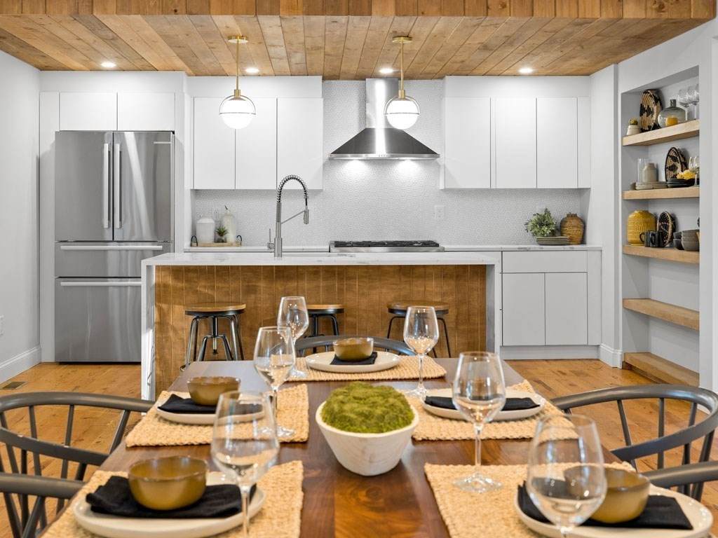 16 Schouler Ct - Photo 1