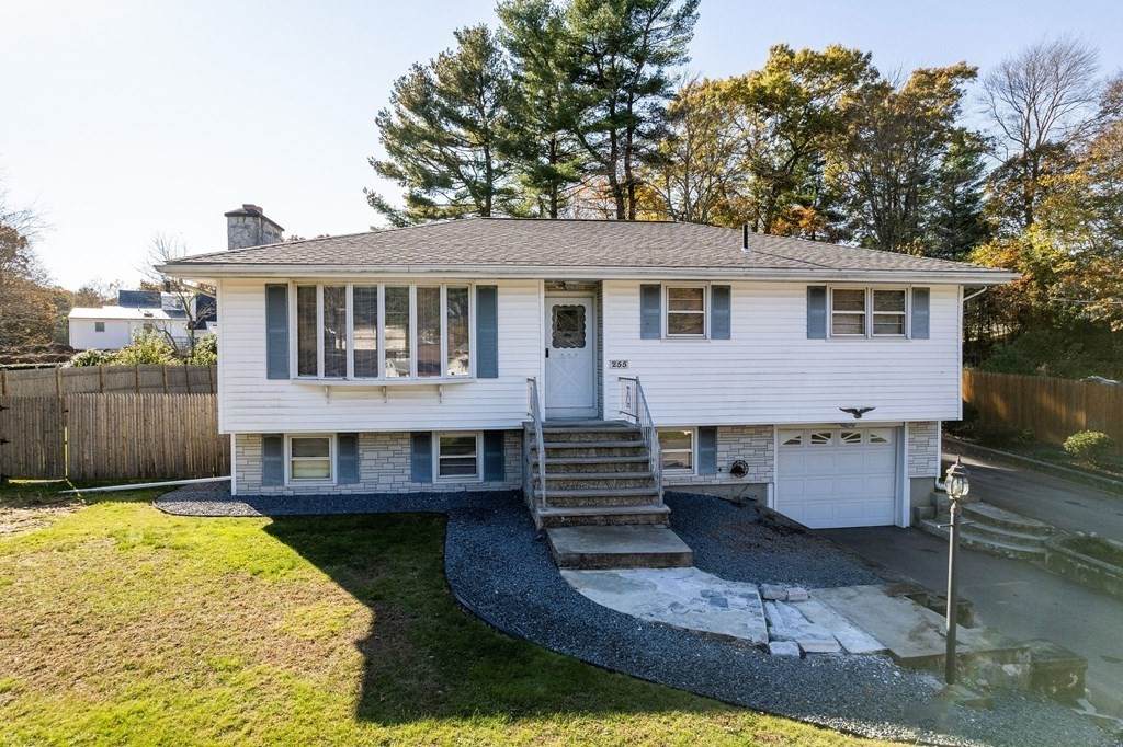 255 Williams St - Photo 1