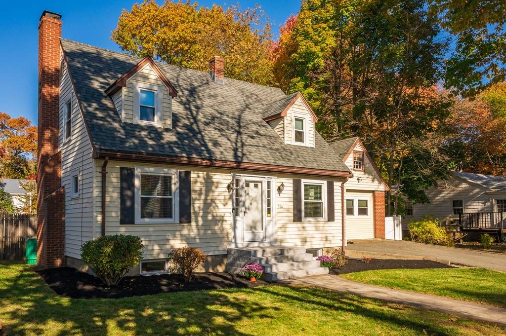 104 Magnolia Street - Photo 1