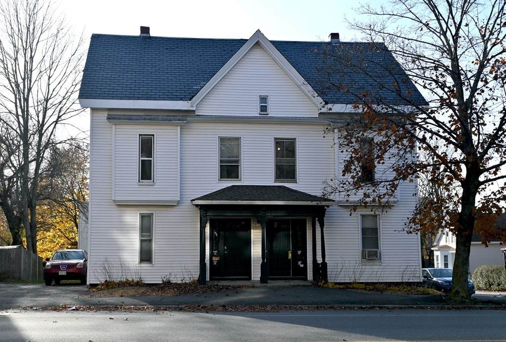 452 Main - Photo 1
