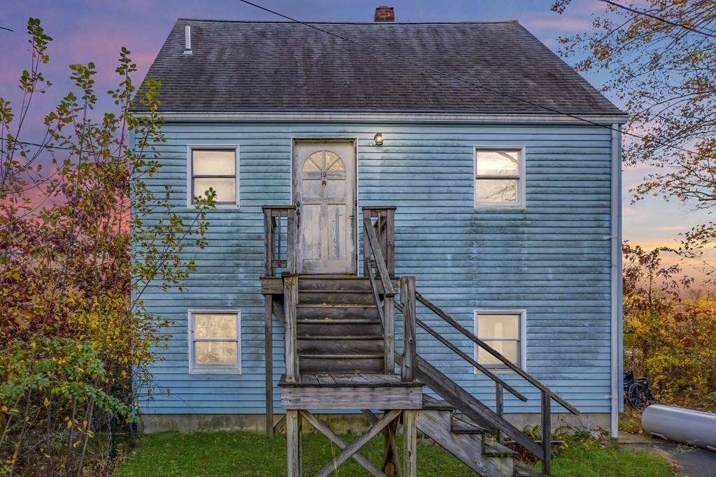 19 Ell Rd - Photo 1
