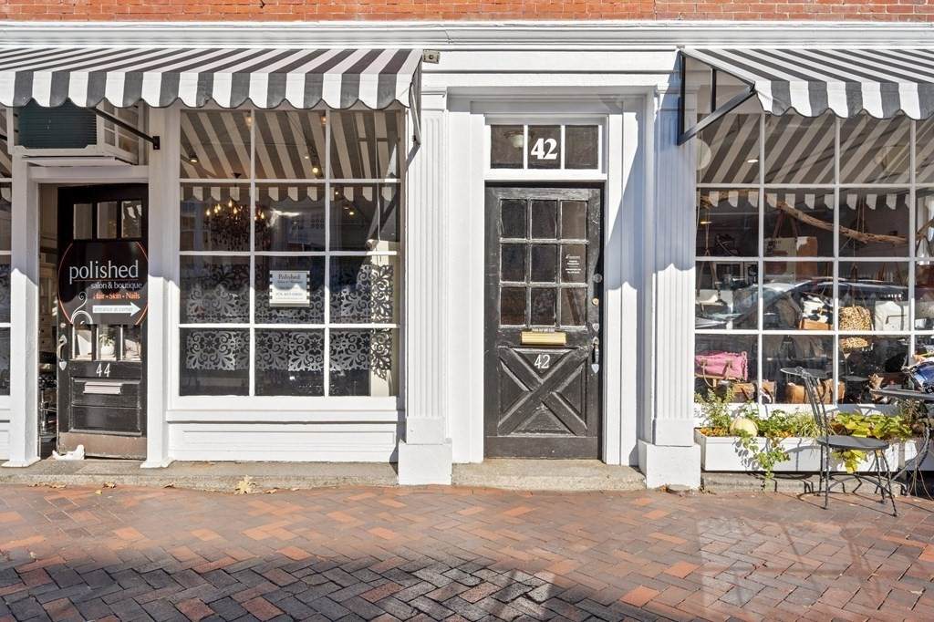 42 Pleasant Street - Photo 1