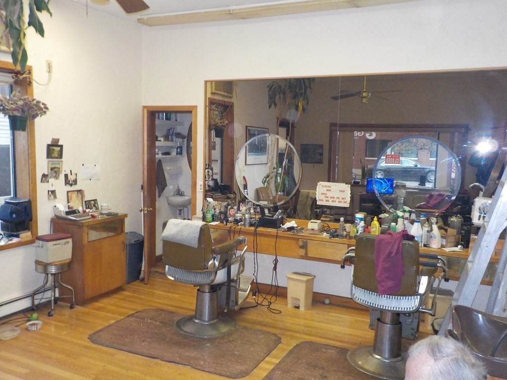 105 Concord Avenue - Photo 1