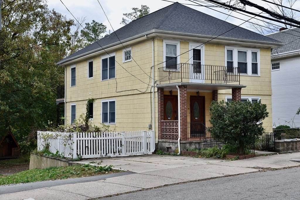 106-108 Kenrick St - Photo 1
