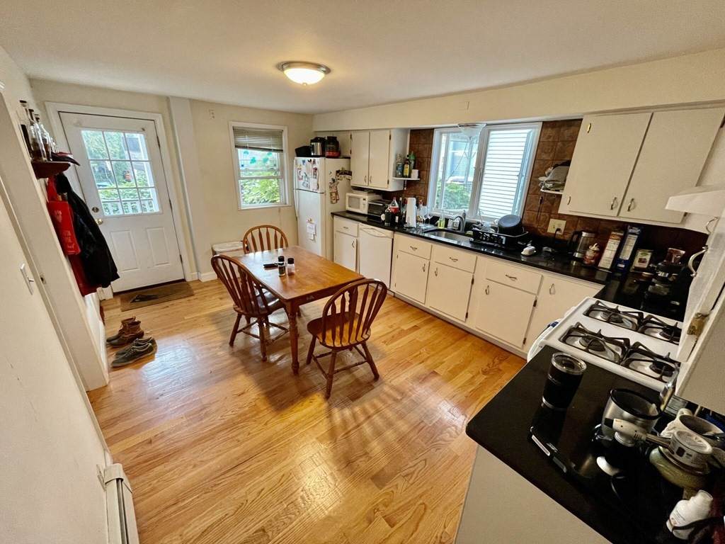 238 Cedar St. - Photo 1
