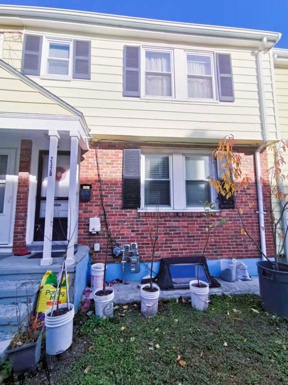 232 Quincy Shore Drive - Photo 1