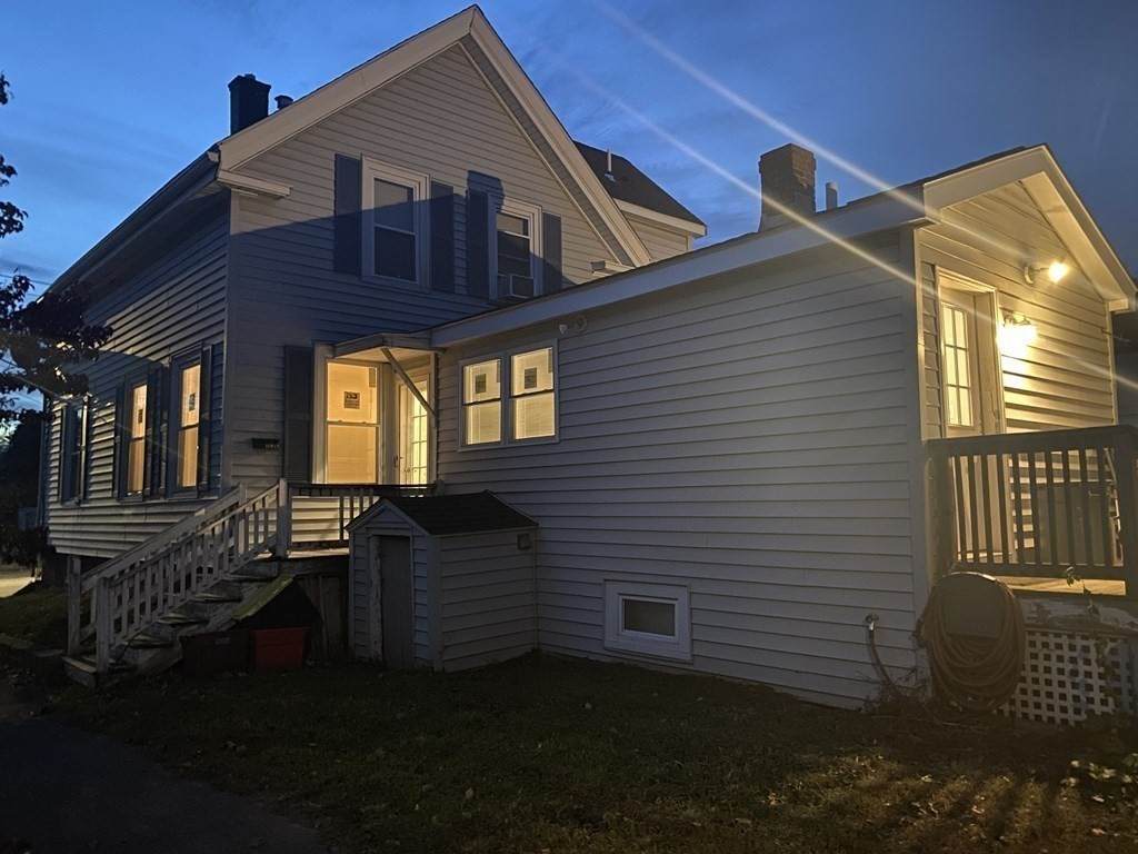 301 Primrose St - Photo 1