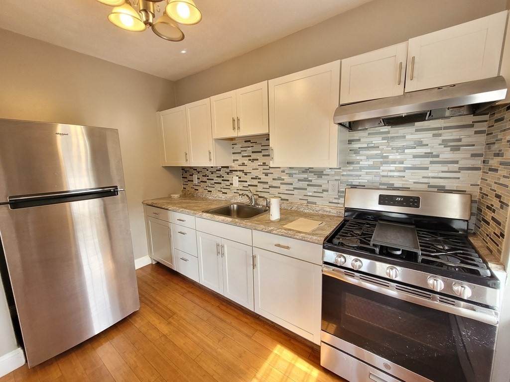 338 Warren Street - Photo 1