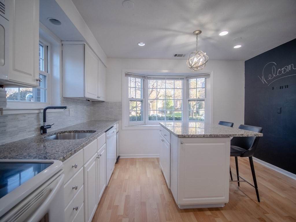 403 Erin Rd - Photo 1