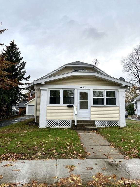 142 Windemere St - Photo 1