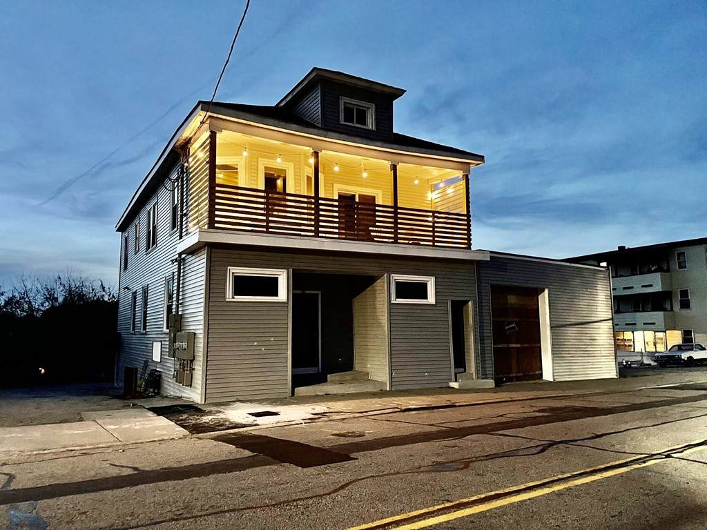 828 Charles Street - Photo 1