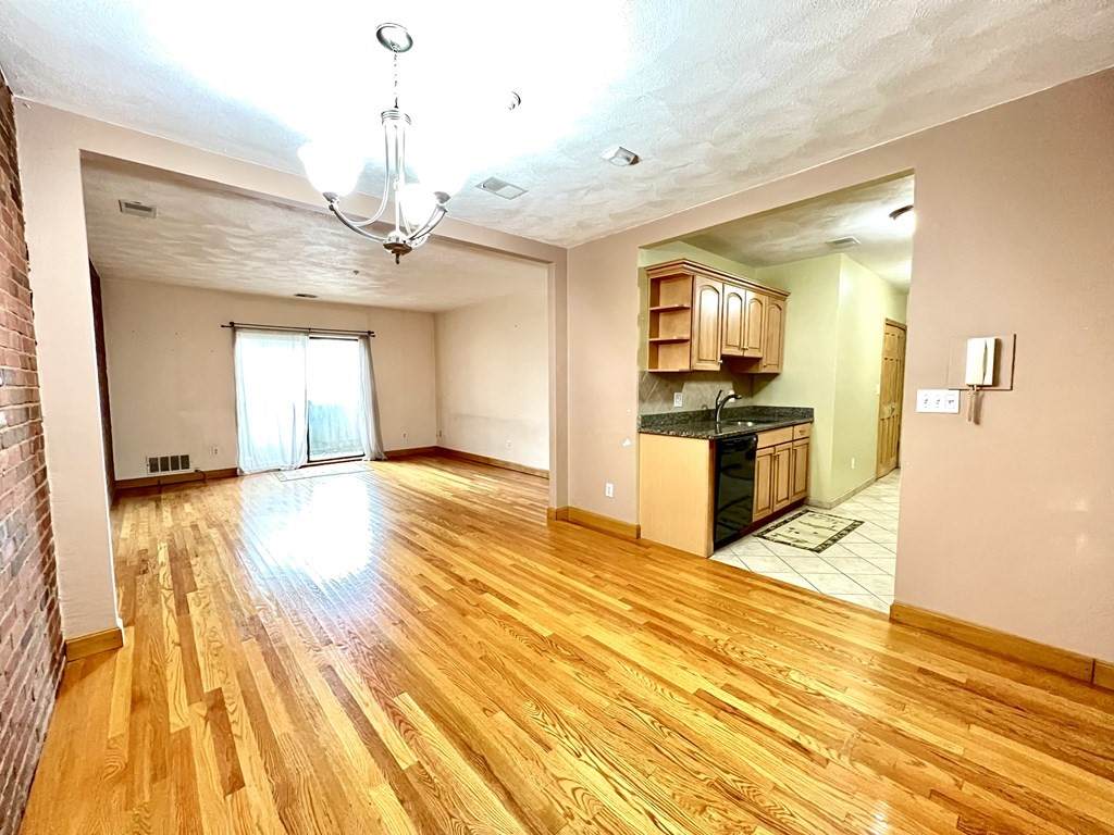 123 Elm St - Photo 1