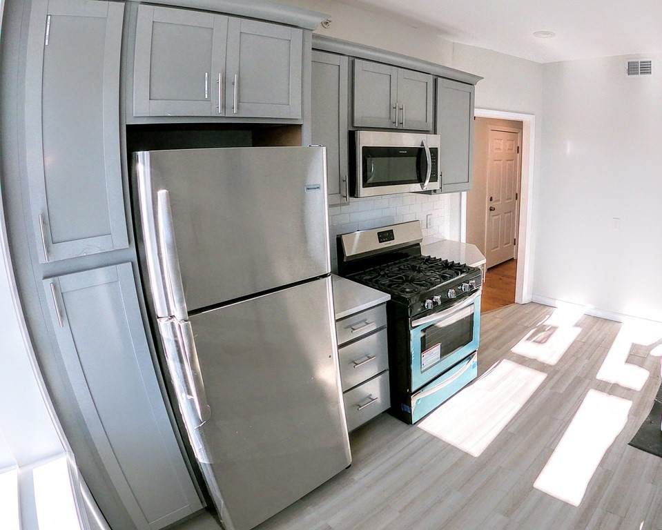 608 Shawmut Ave. - Photo 1