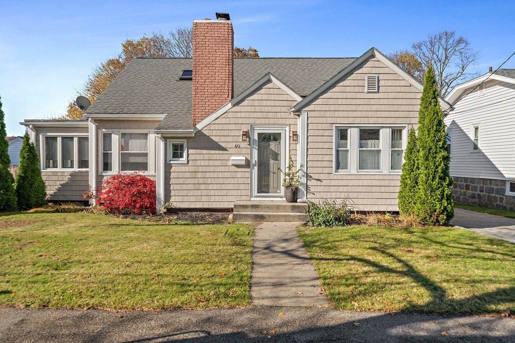 40 Burns Ave - Photo 1