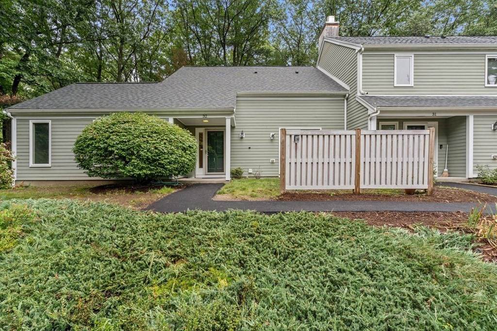 32 Fifer Ln - Photo 1