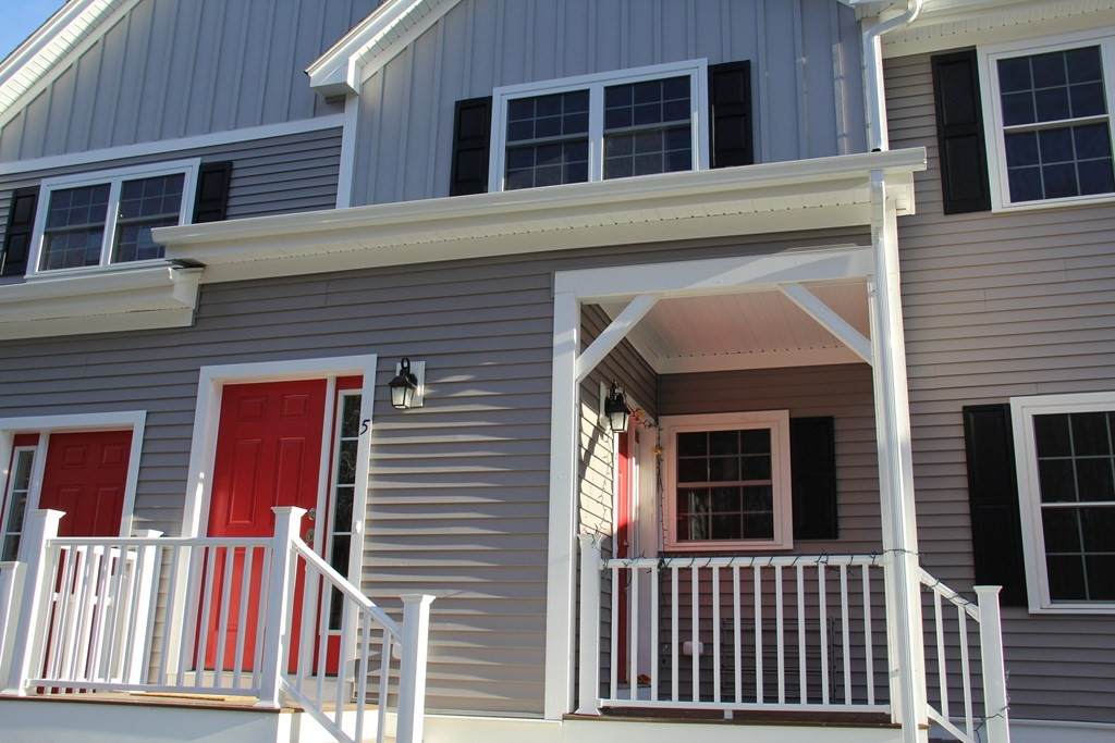 165 Cambridge Rd - Photo 1