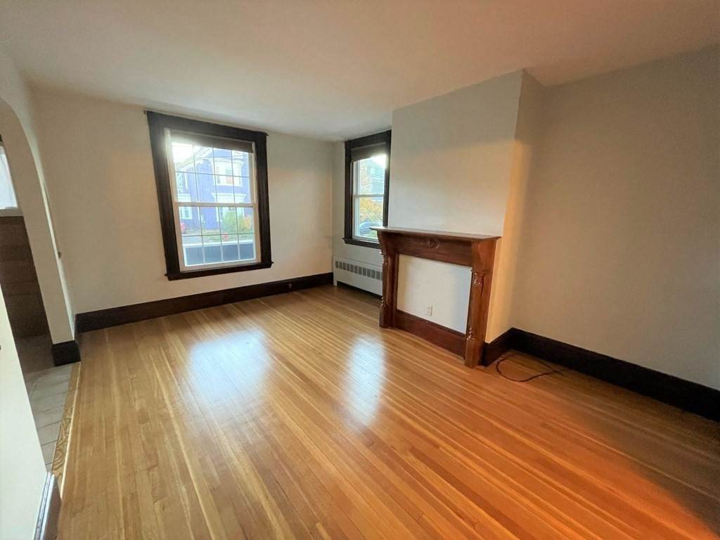 75 Boston St - Photo 1