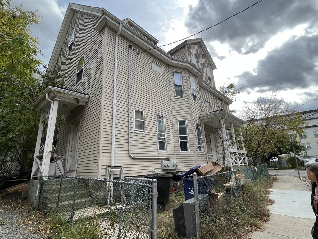 50 Burnett St. - Photo 1