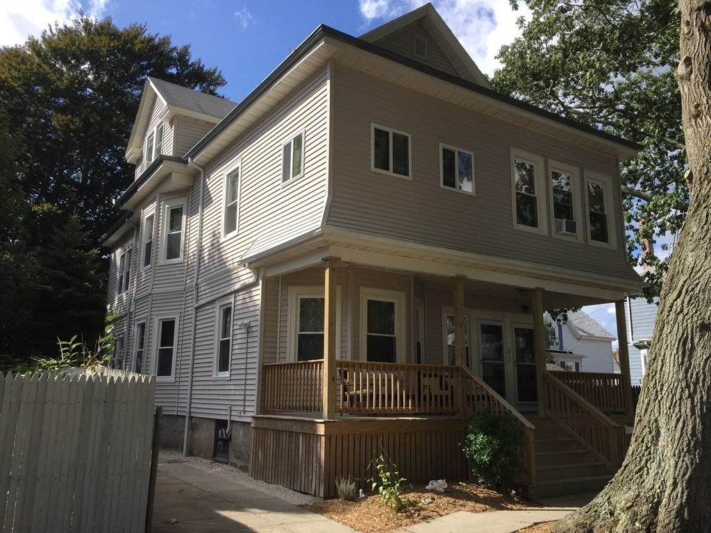 147-149 Rotch Street - Photo 1