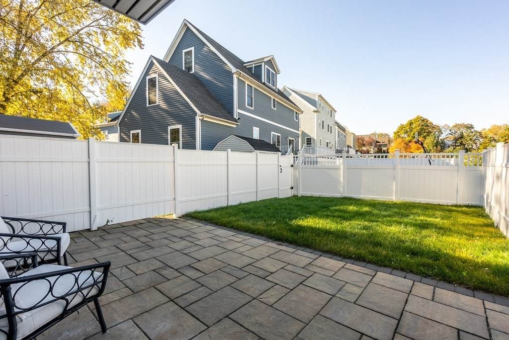51B Coffey St - Photo 1