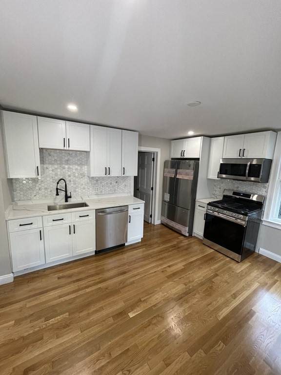 10 Lynn Street - Photo 1