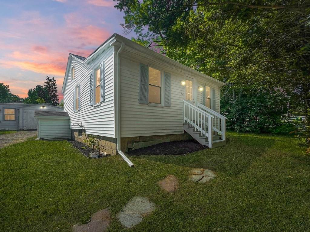 57 Gardner Rd - Photo 1