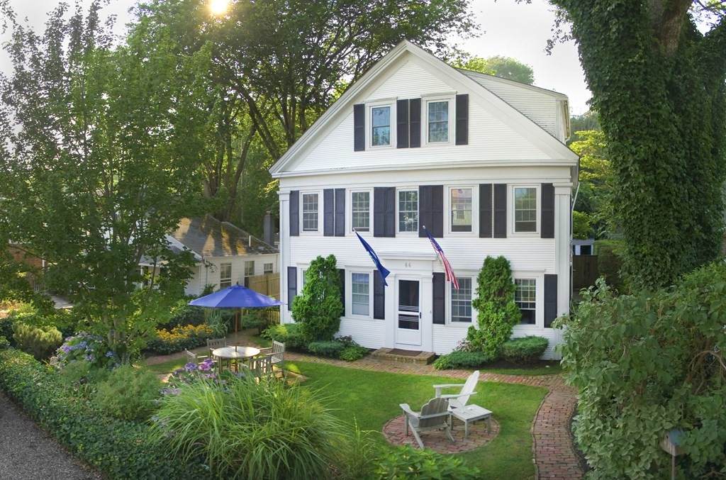 44 Commercial Street - Photo 1