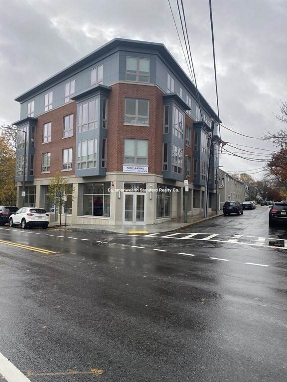 386 Market St - Photo 1