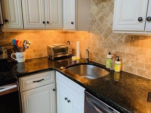 10 Linwood St - Photo 1