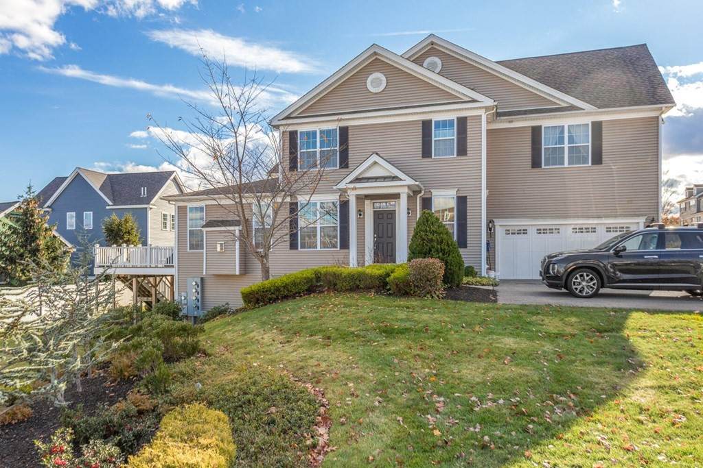 25 Corning Fairbanks Way - Photo 1