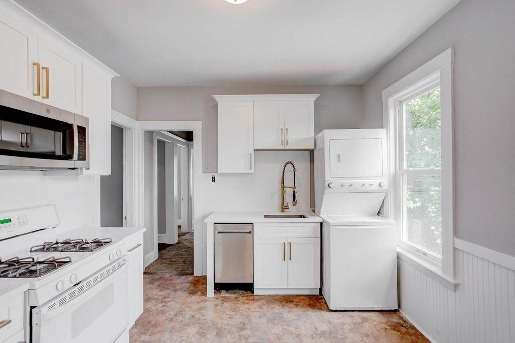 9 Sumner Sq - Photo 1