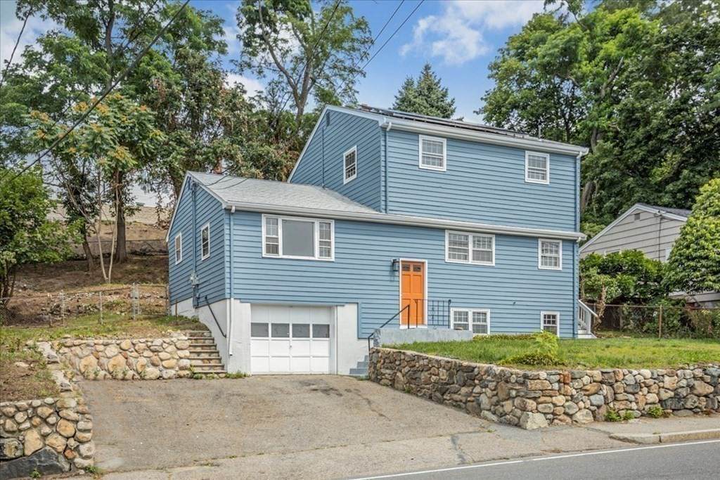 422 Waverley Oaks - Photo 1
