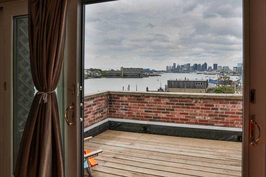 34 Tremont St - Photo 1