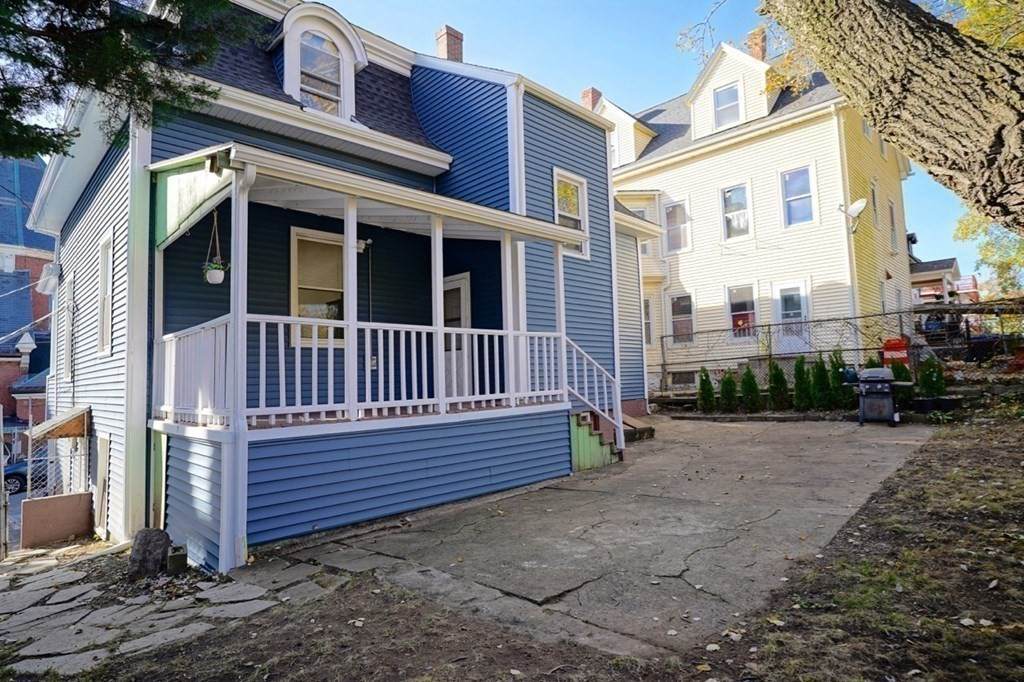 32 W Green St - Photo 1