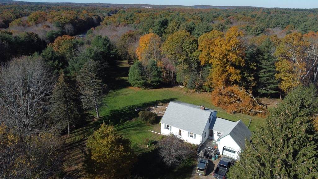 421 South St - Photo 1