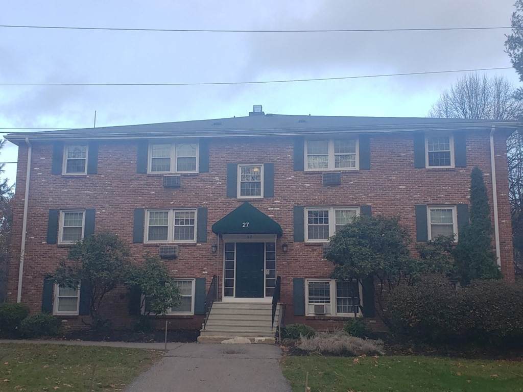27 Ridgewood Lane - Photo 1