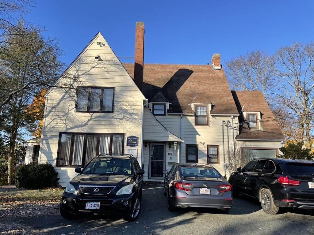188 Oaks Road - Photo 1