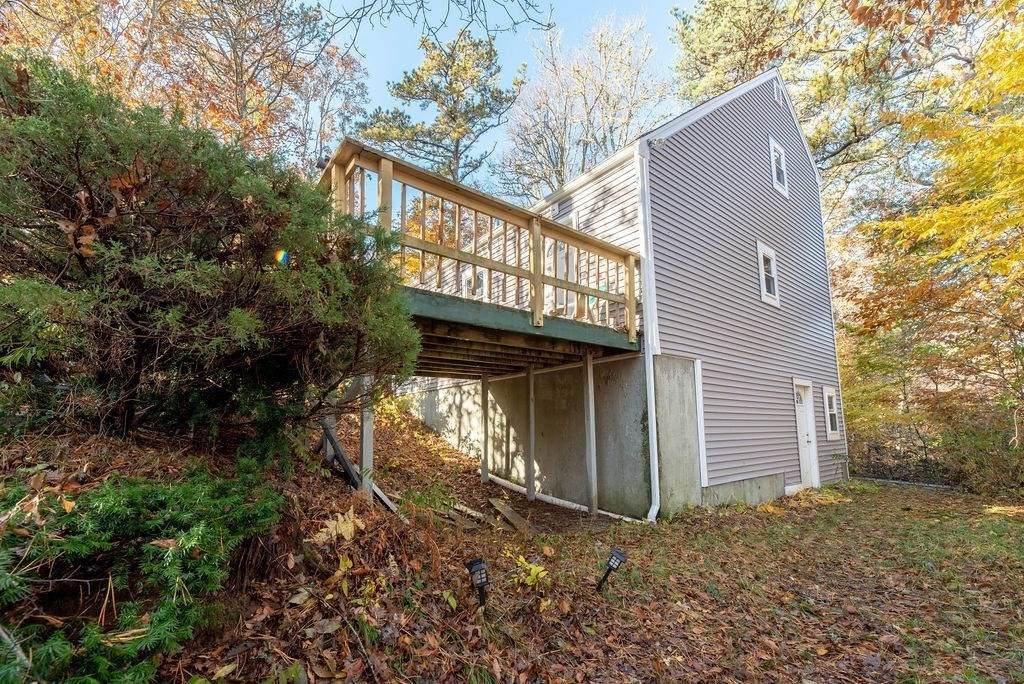 44 Deerfield Rd - Photo 1