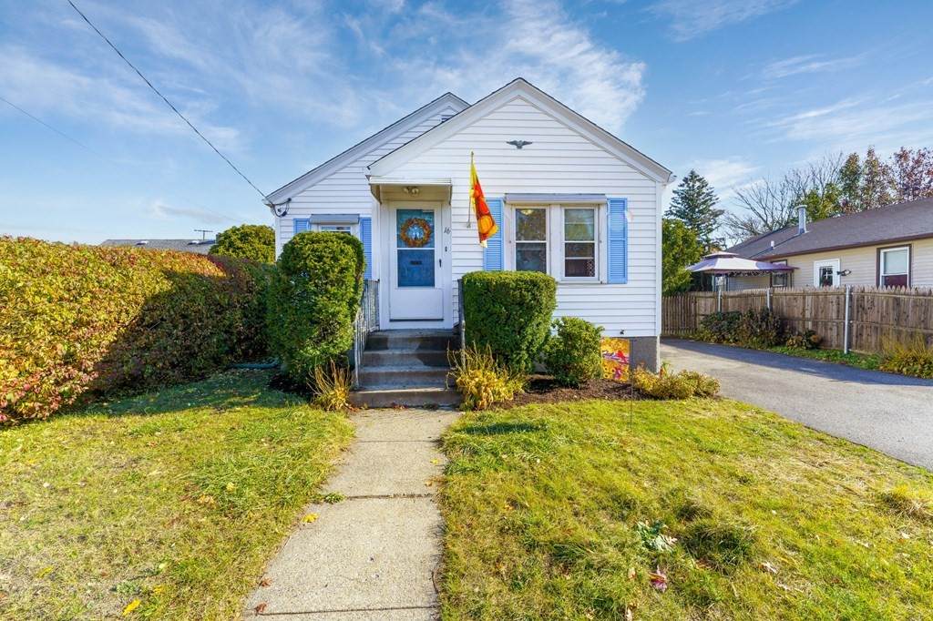 16 Edgemere Rd - Photo 1