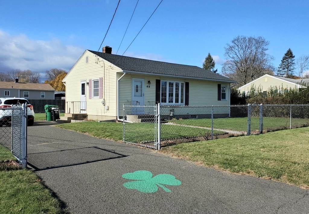 48 Randall St - Photo 1