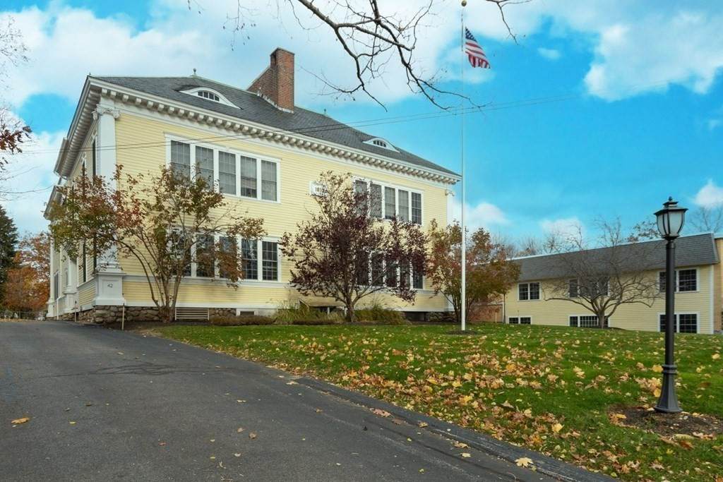 42 Phillips Rd - Photo 1