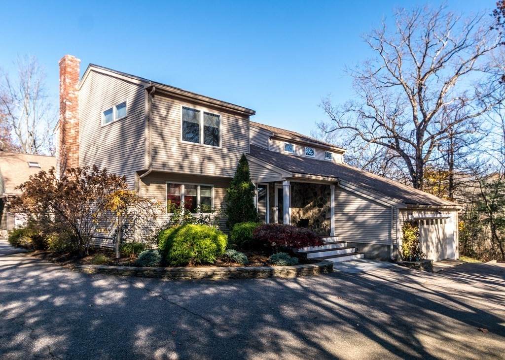 60 Pershing Road - Photo 1