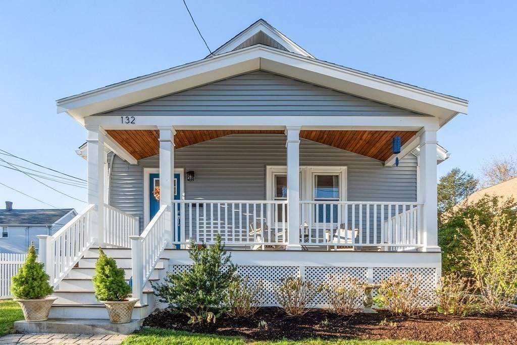 132 Linwood Ave - Photo 1